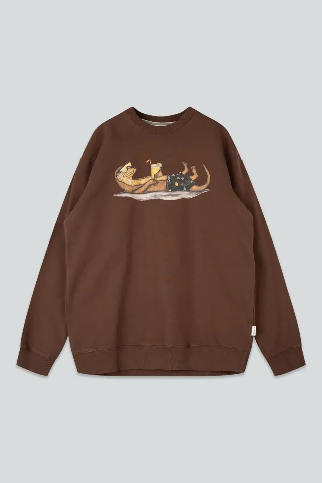 LAKOR An Otter Vacation Sweatshirt Chicory Coffee Bio