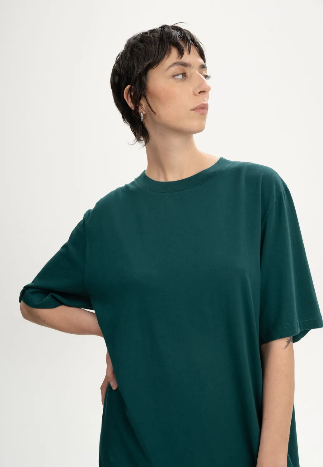 MELA Style BAASU T-Shirt Kleid schwarz oversized Bio-Jersey