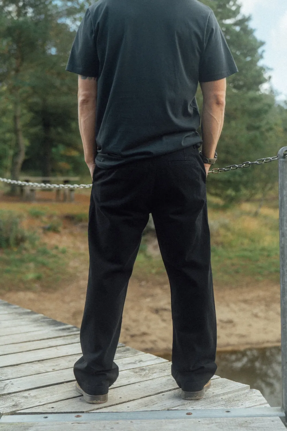 LAKOR Relaxed Twill Hose Schwarz Bio-Baumwolle