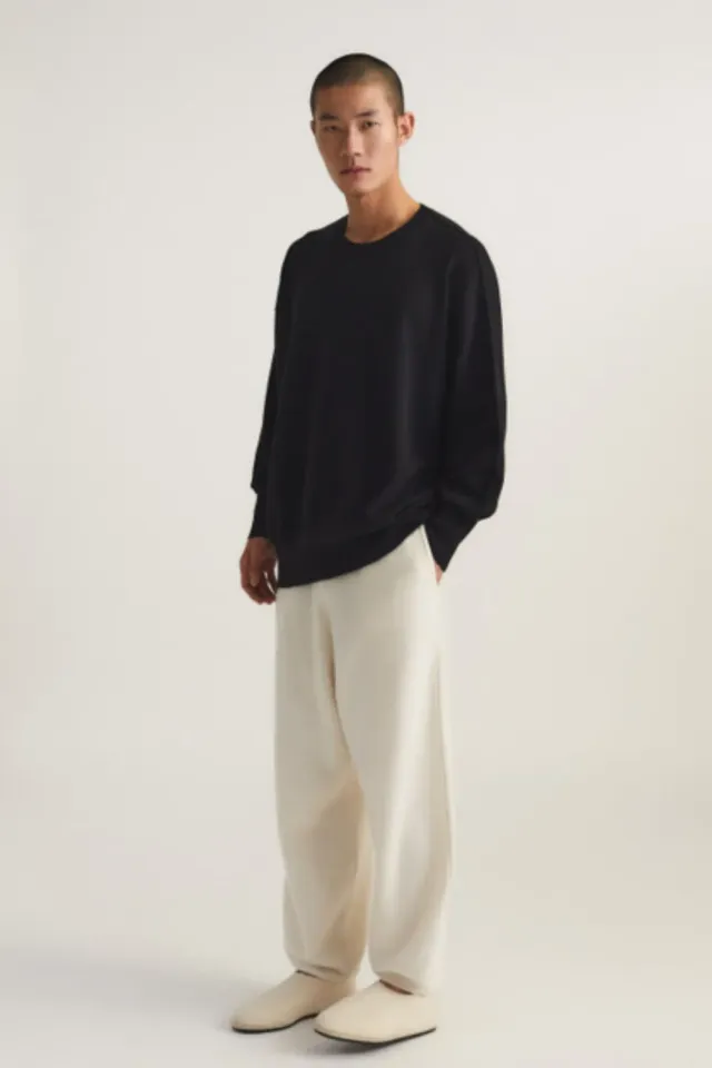 Oyuna Borte Pullover Schwarz Kaschmir Rundhals