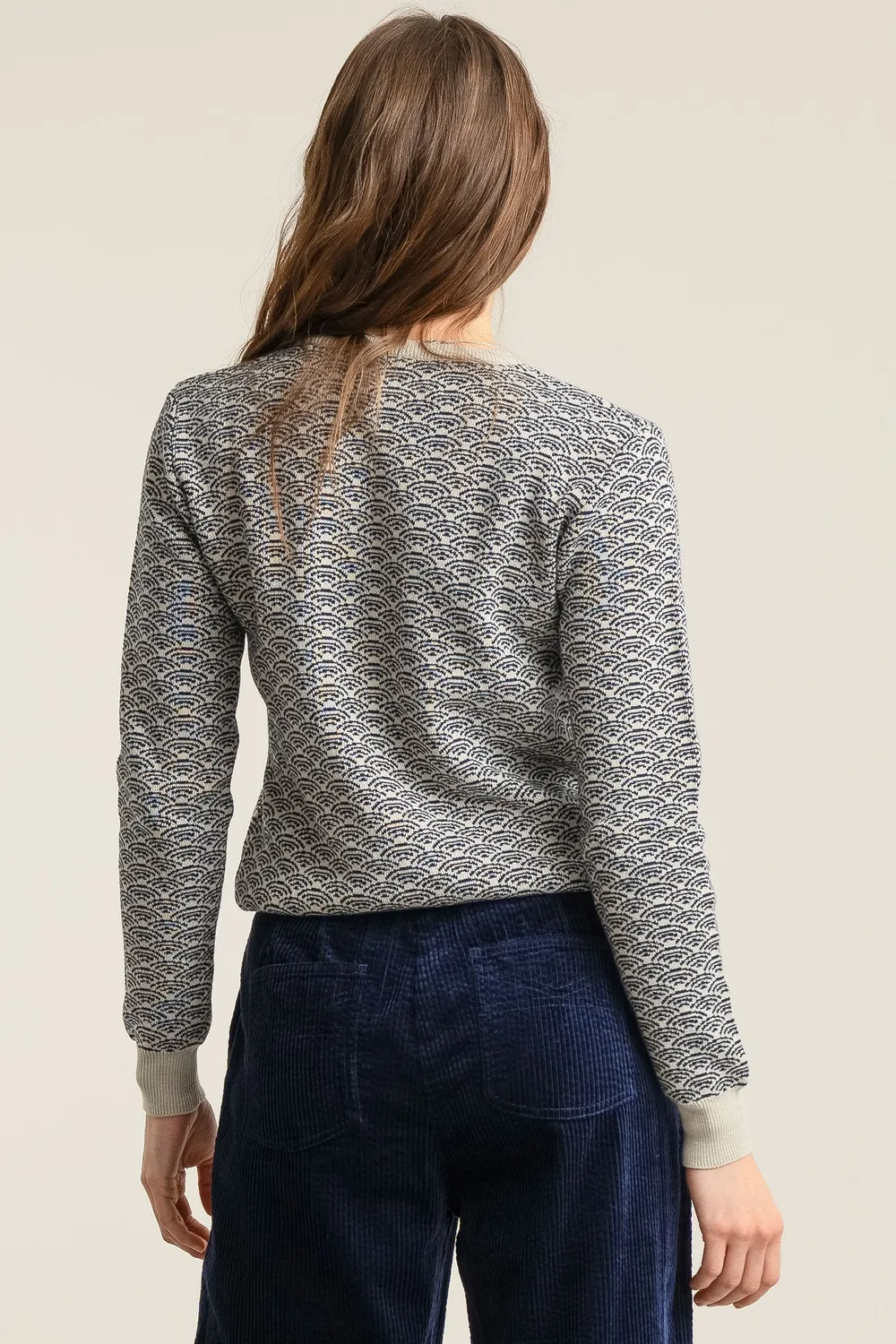 Komodo Tara Pullover Weiß Bio-Baumwolle Wellen