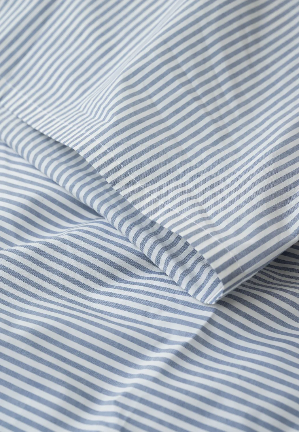 MELA Majuli Stripes Perkal Bettwäsche blau 155x220 Bio