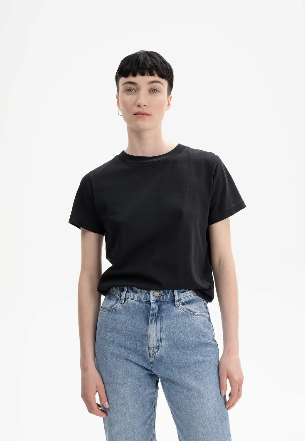 MELA KHIRA T-Shirt schwarz Gr. M aus Bio-Baumwolle