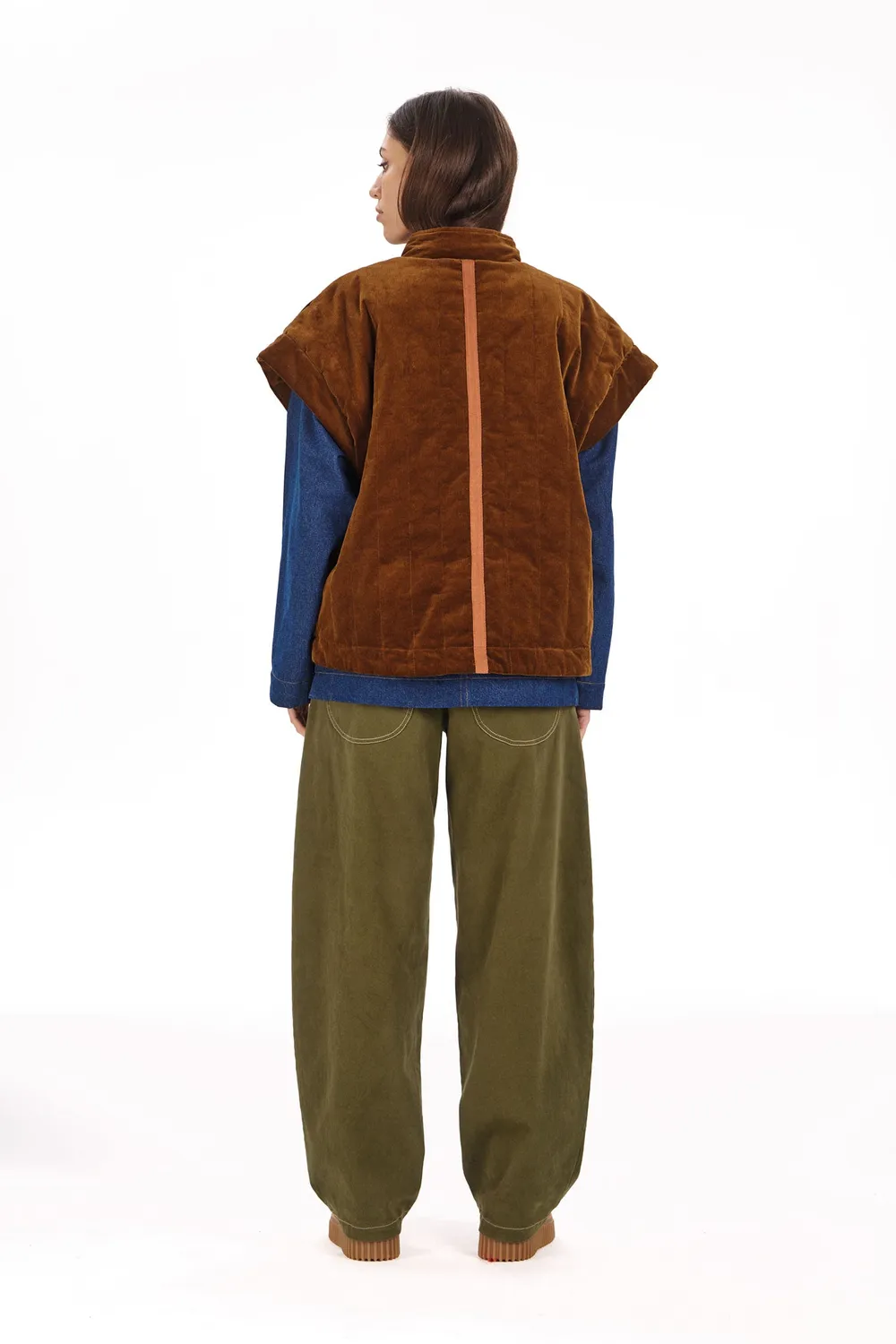 Komodo Daze Weste Chestnut Cord Bio-Baumwolle Damen
