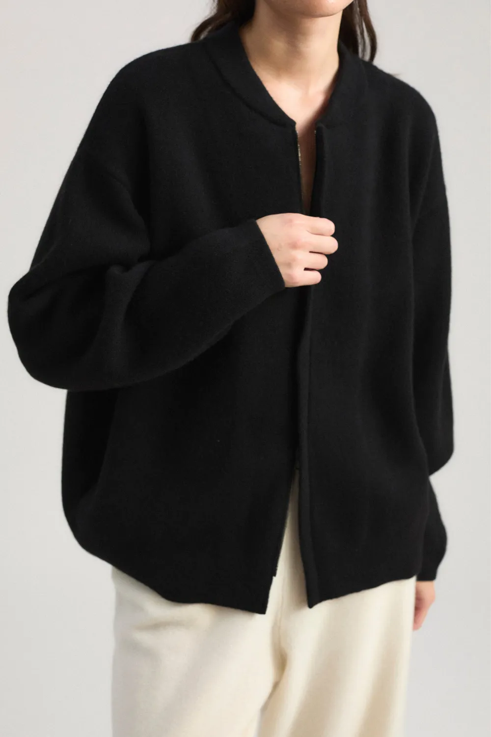 Oyuna Boto Jacket Bomberjacke Schwarz aus Kaschmir