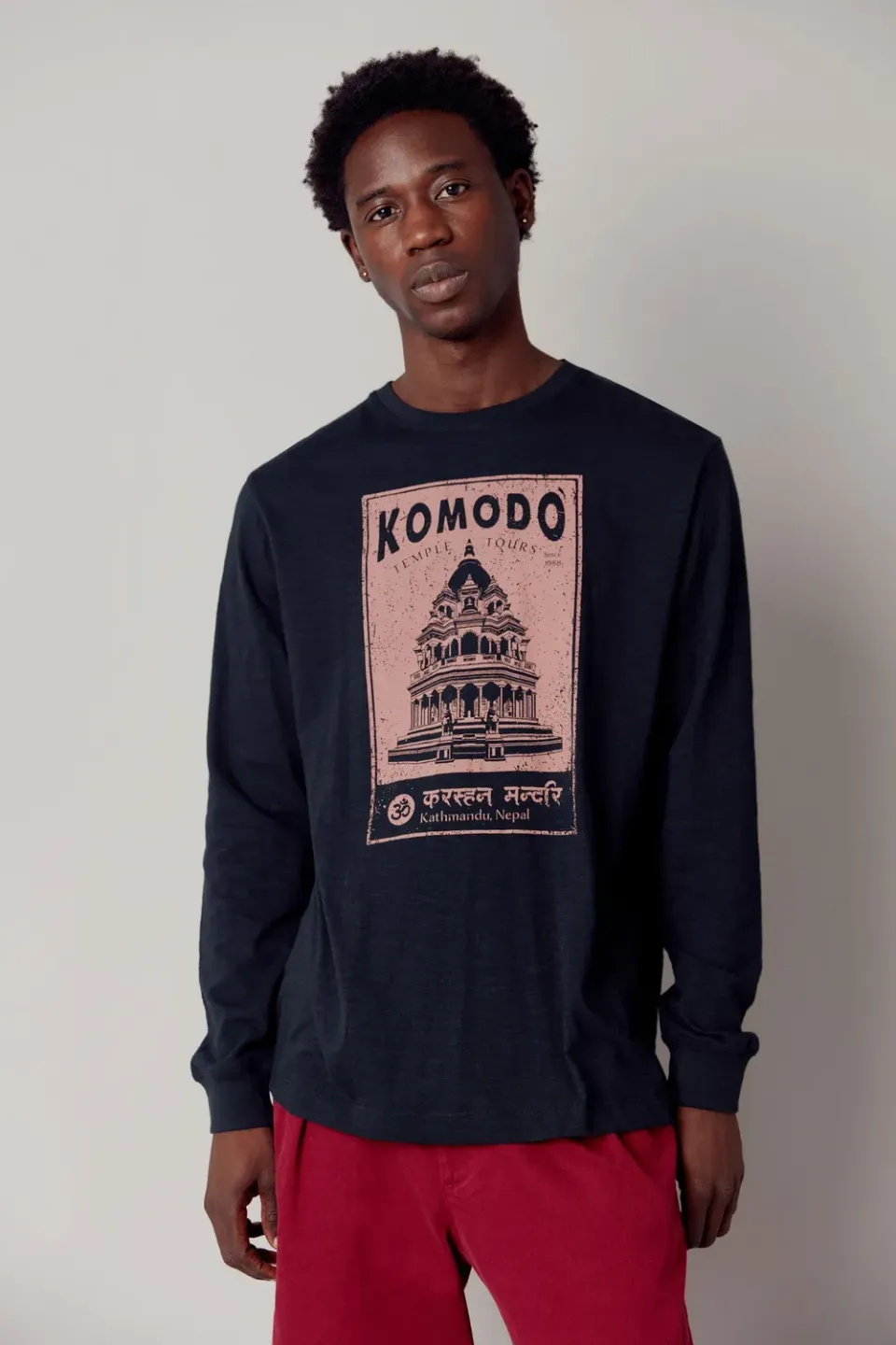 Komodo Dunbar Temple Langarmshirt Schwarz Bio-Baumwolle