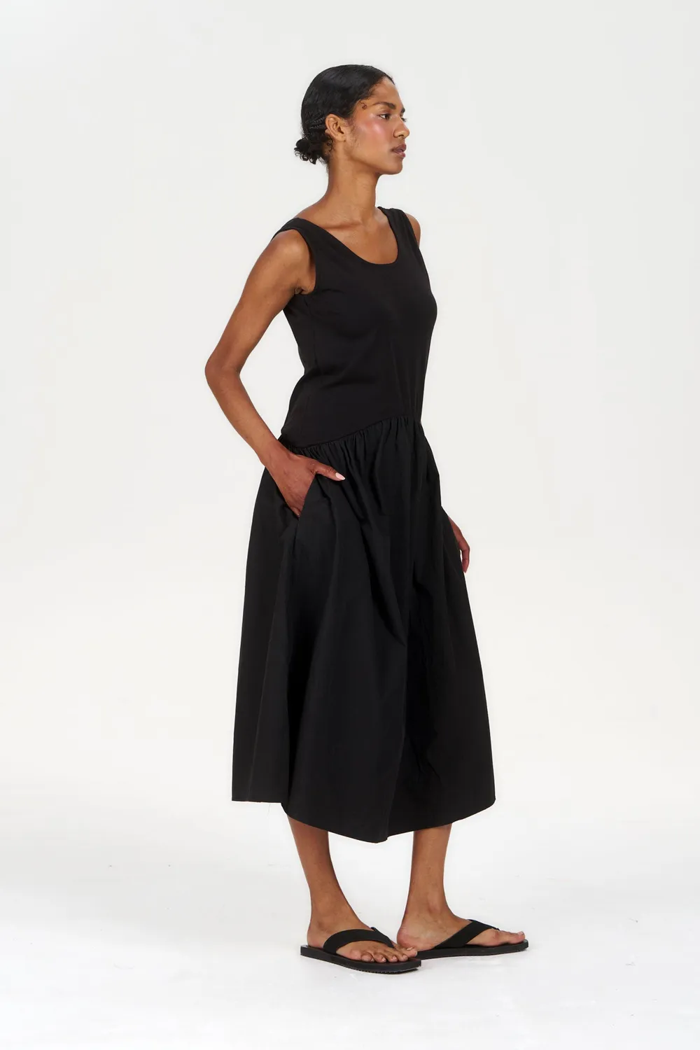 KOMODO NEEMA Kleid Schwarz Bio-Baumwolle 36