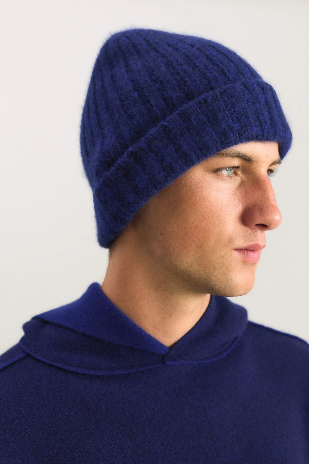 Oyuna Orb Hat Mütze Marine & Cobalt Kaschmir-Seide