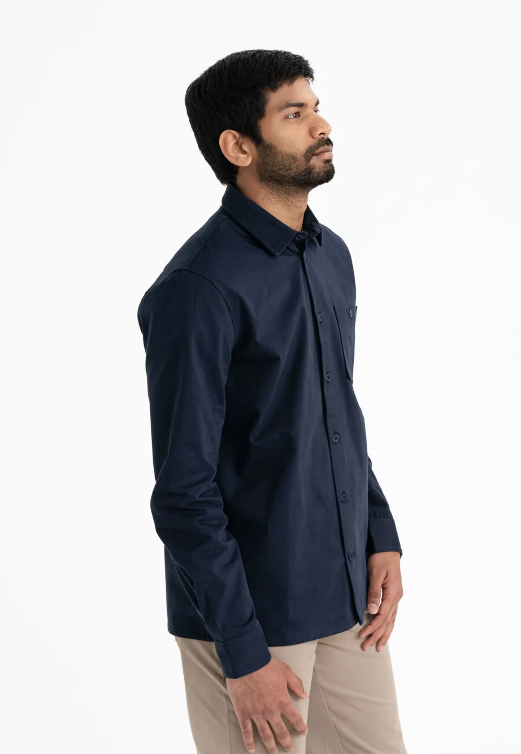MELA ASHUTOSH Twill Hemd schwarz aus Bio-Baumwolle