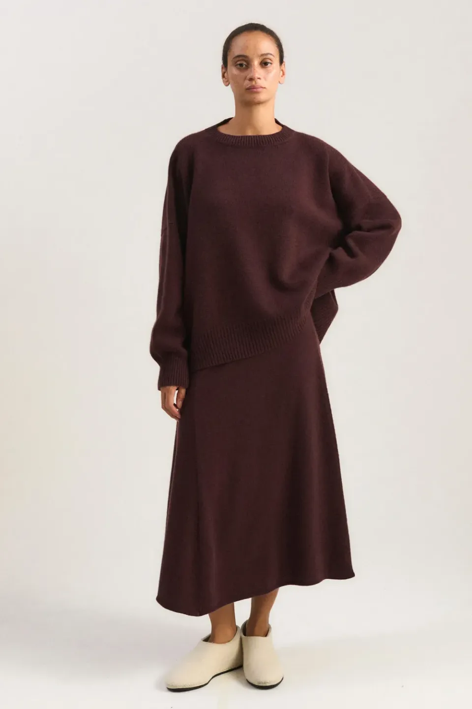 Oyuna Aila Pullover Carob Oversize Strick