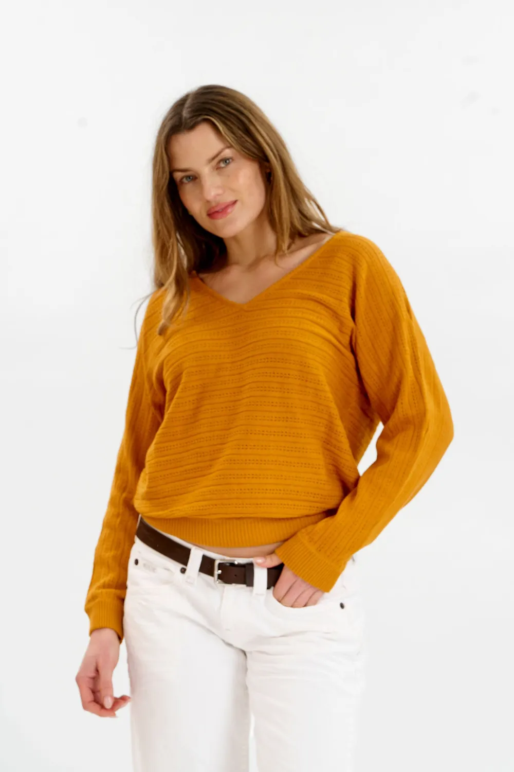 Komodo Pia Pullover Senf Lochstrick Bio-Baumwolle
