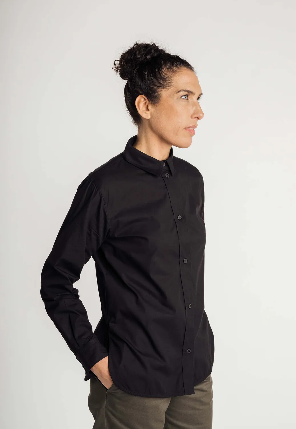 MELA NAINA Bluse schwarz XL aus Bio-Baumwolle