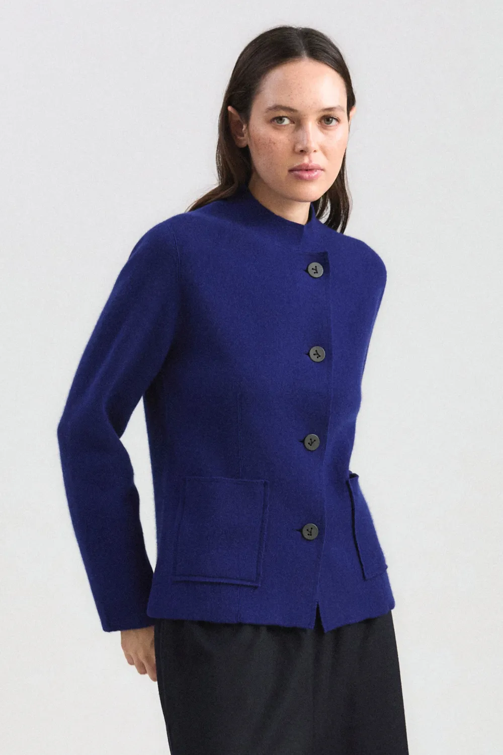 Oyuna Niaza Jacke Ink Ocean wendbar