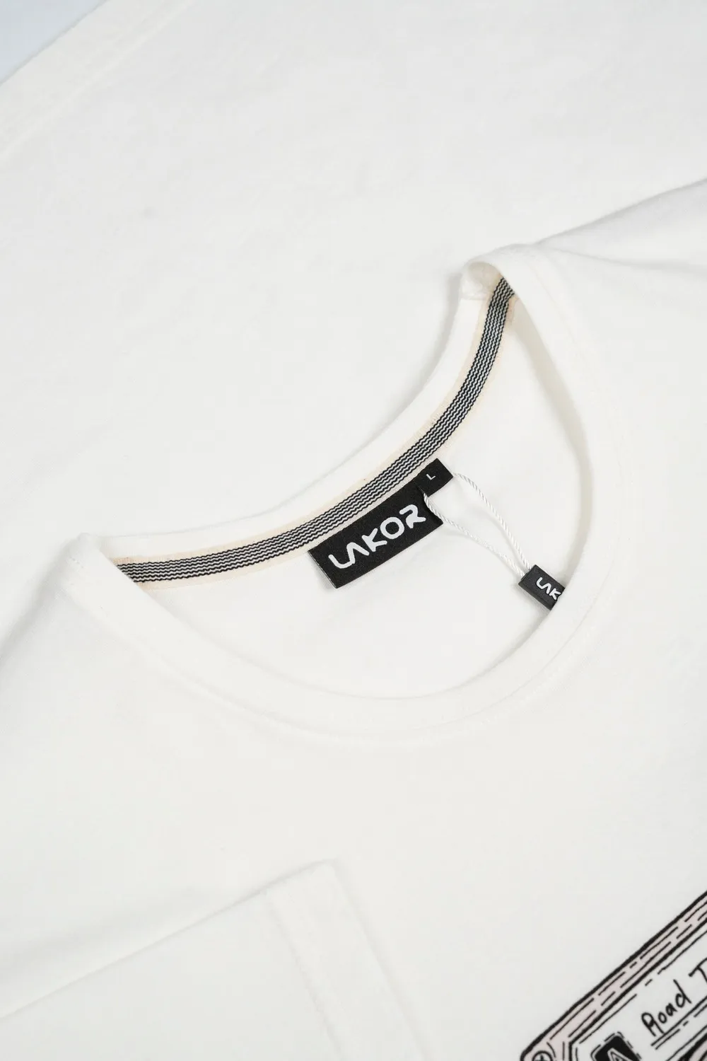 LAKOR Road Trippin Rhythms T-Shirt Star White Bio-Baumwolle