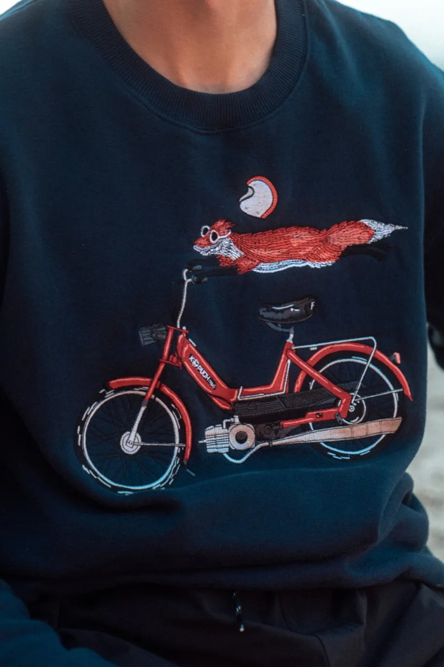 LAKOR Foxtail Crewneck Sweatshirt Blueberry Bio