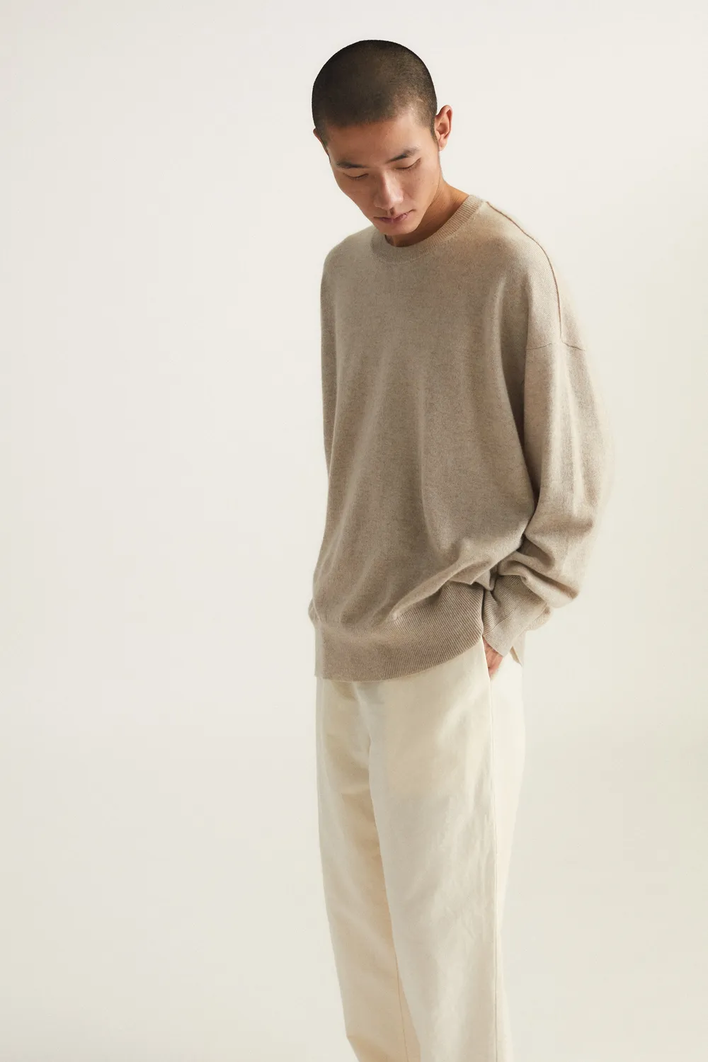 Oyuna Borte Pullover Feather Oversize Kaschmir