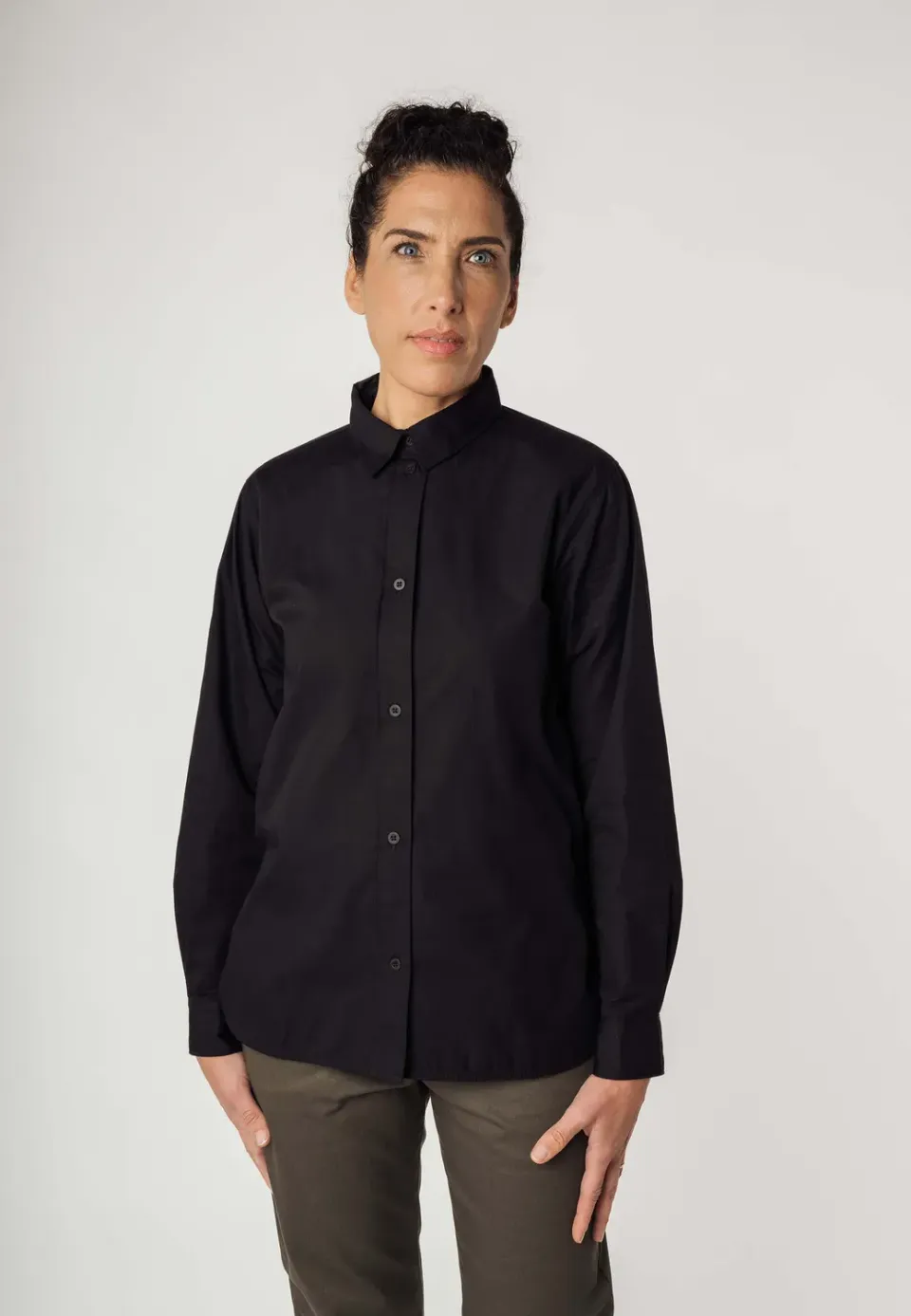 MELA NAINA Bluse schwarz XL aus Bio-Baumwolle