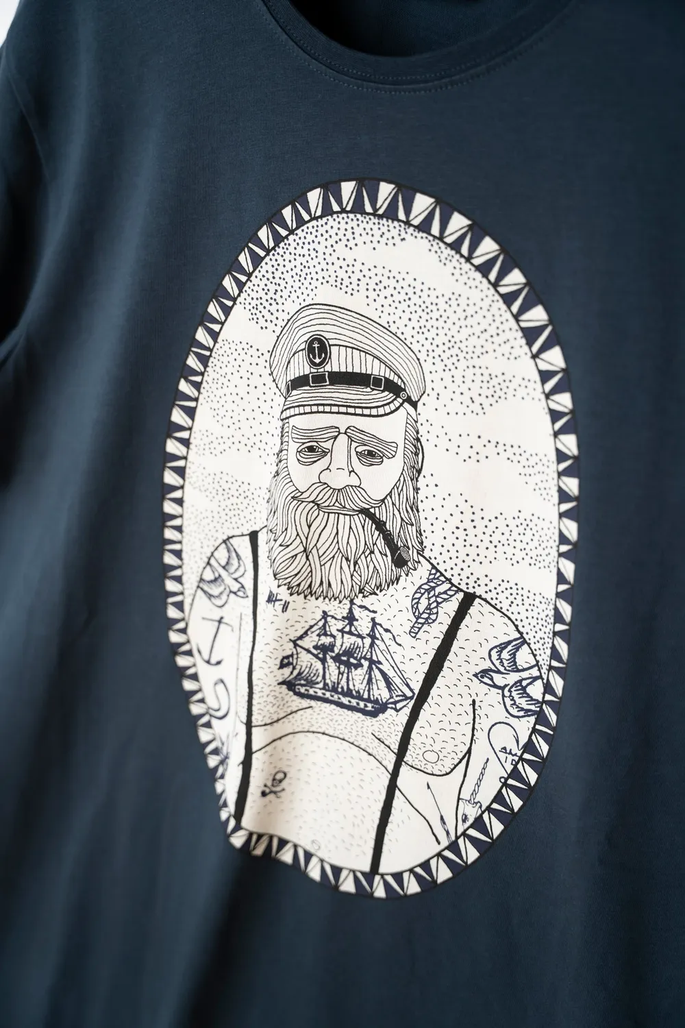 LAKOR Dad Bod Blueberry T-Shirt blau Bio-Baumwolle