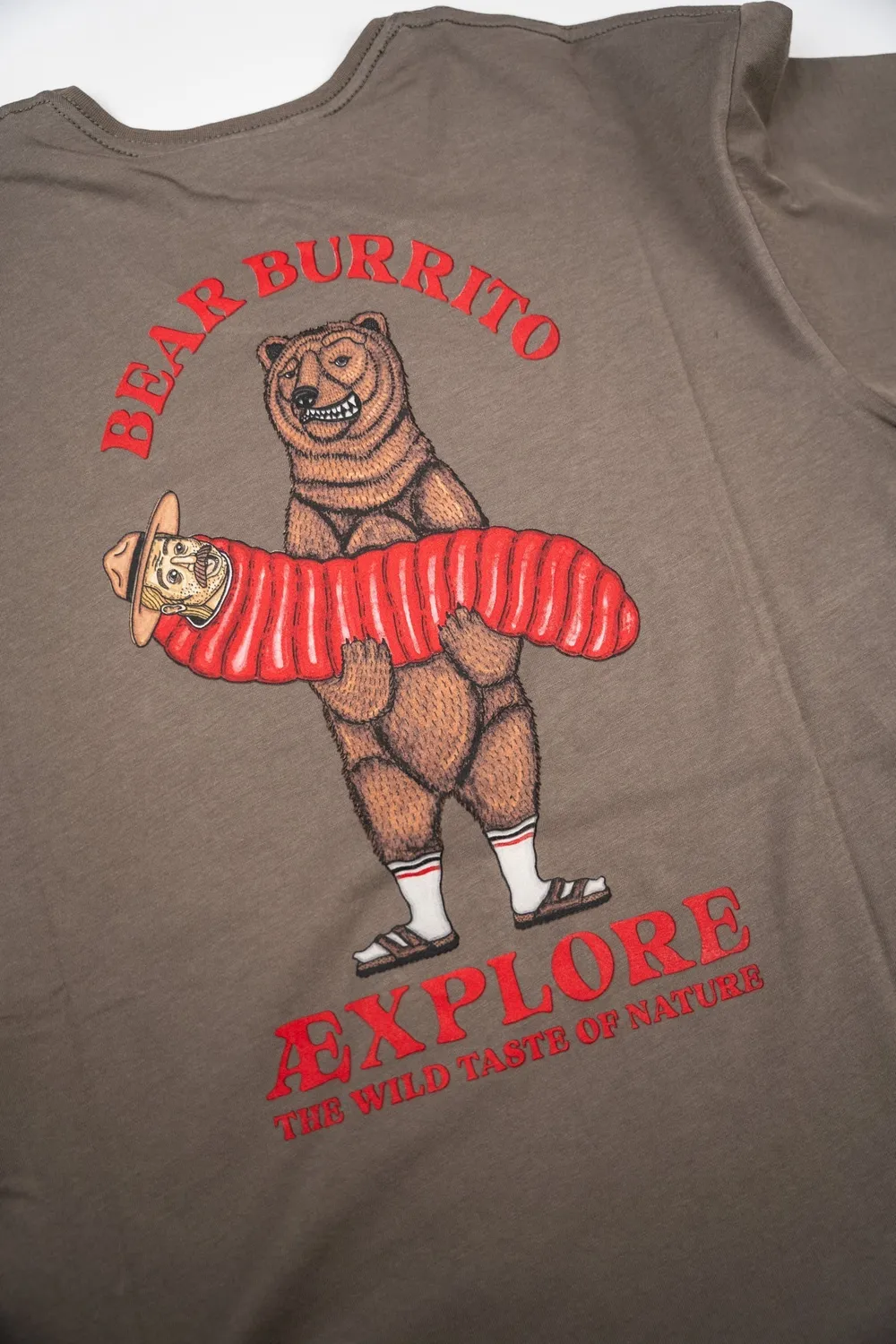 LAKOR Bear Burrito T-Shirt Morel Bio-Baumwolle