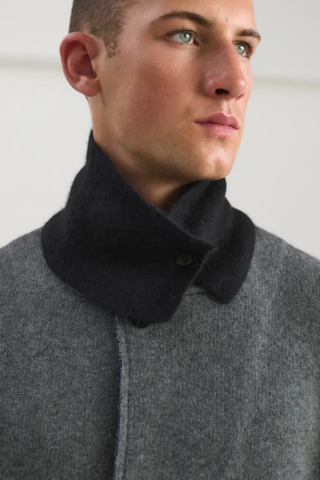 Oyuna Neku Neck Snood Loop Black & Ocean mit Knopf