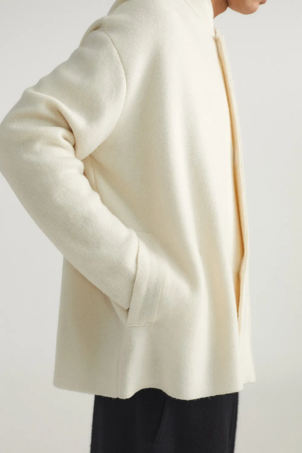 Oyuna Wind Jacke Ivory Herren relaxed
