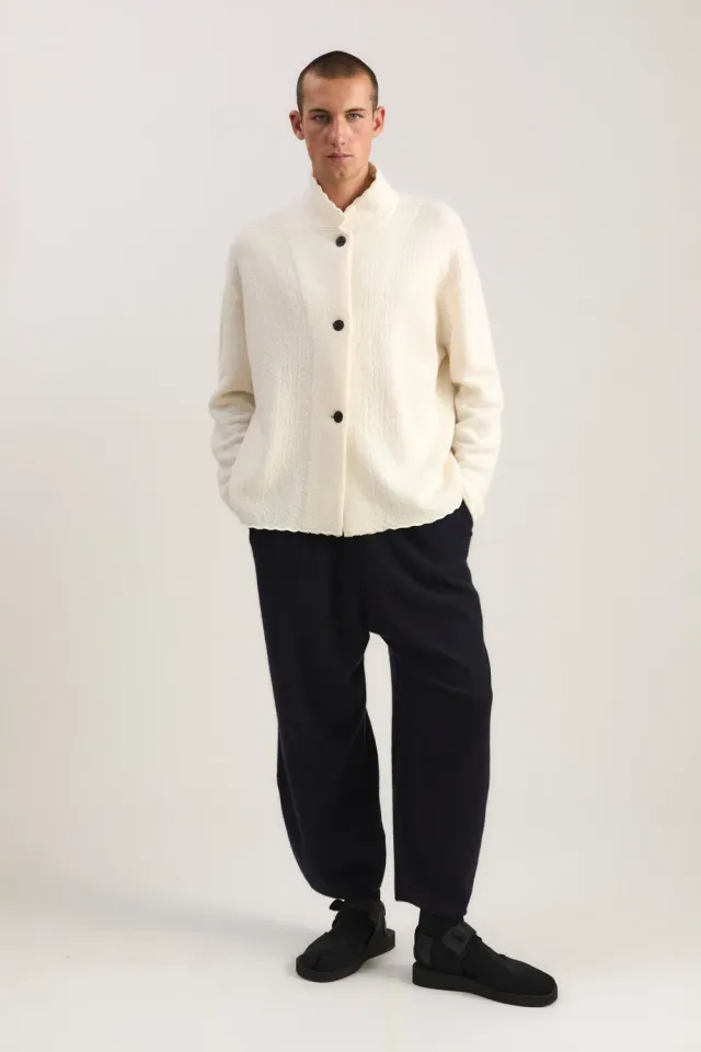 Oyuna Akiri Strickjacke Ivory aus Cashmere