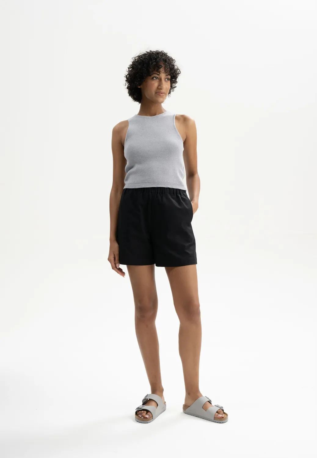 MELA ESWARI Shorts schwarz Crêpe Bio-Baumwolle