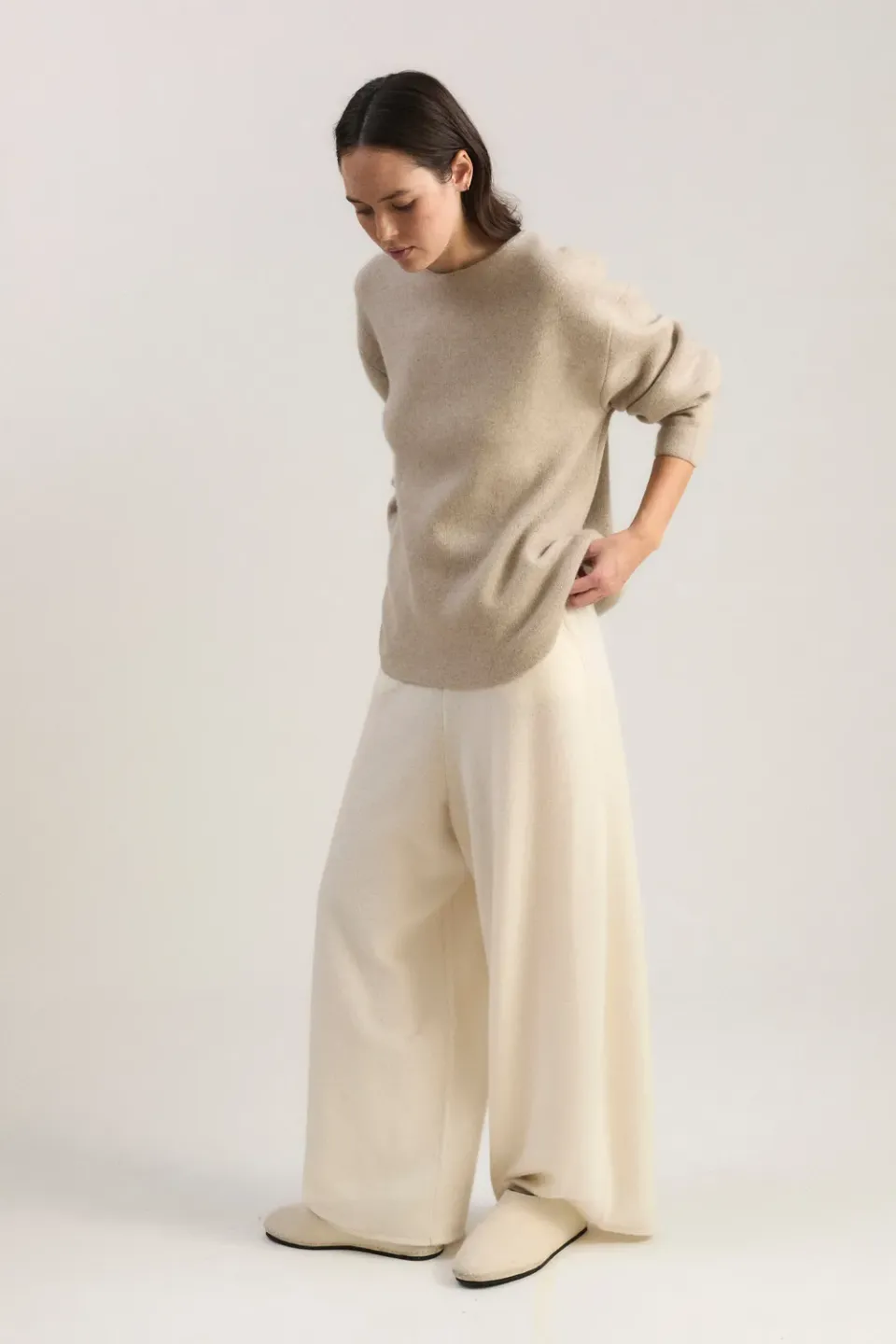Oyuna Axa Pullover Feather Oversized aus Cashmere