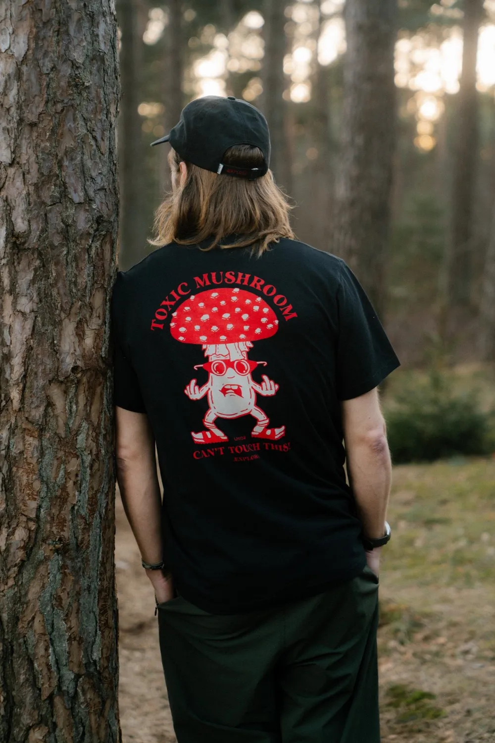 LAKOR Toxic Mushroom T-Shirt Moonless Night Bio-Baumwolle