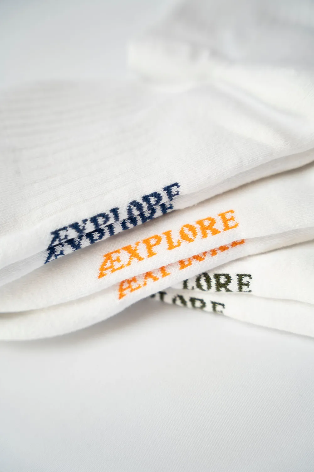 LAKOR Logo Socken 3er-Pack Weiß Bio-Baumwolle