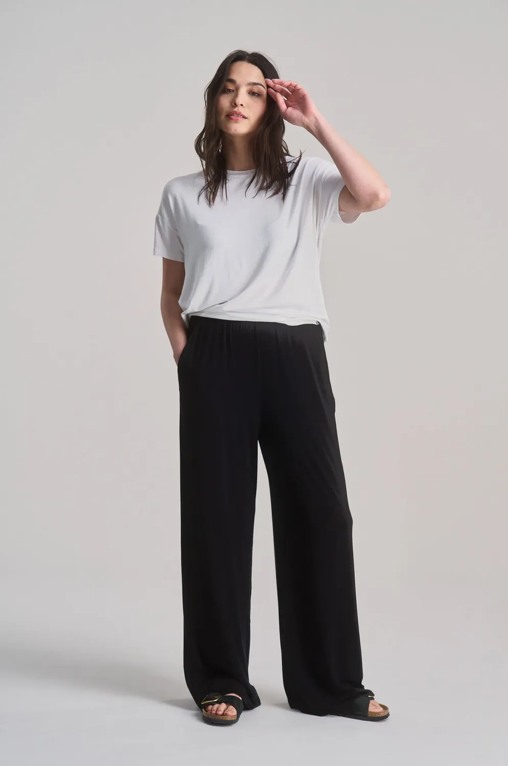 KOMODO BINITA Hose Schwarz Modal Stretch