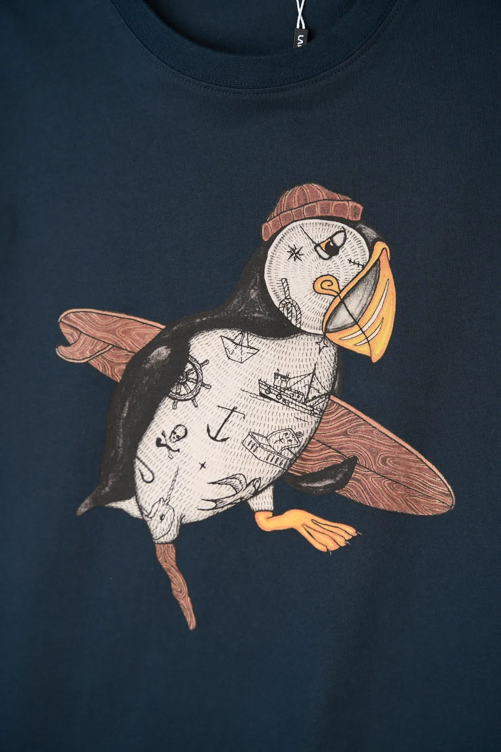 LAKOR Sea Parrot Surf T-Shirt Blueberry Bio-Baumwolle