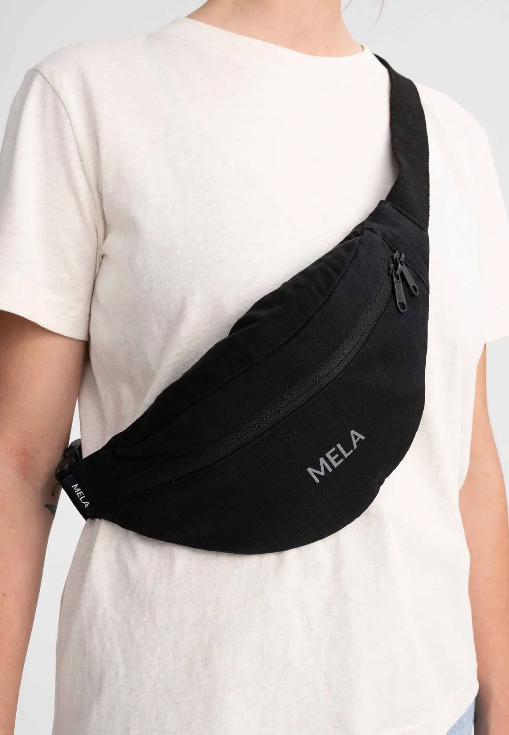 MELA KALINDI Bauchtasche navy 3 Liter Ripstop