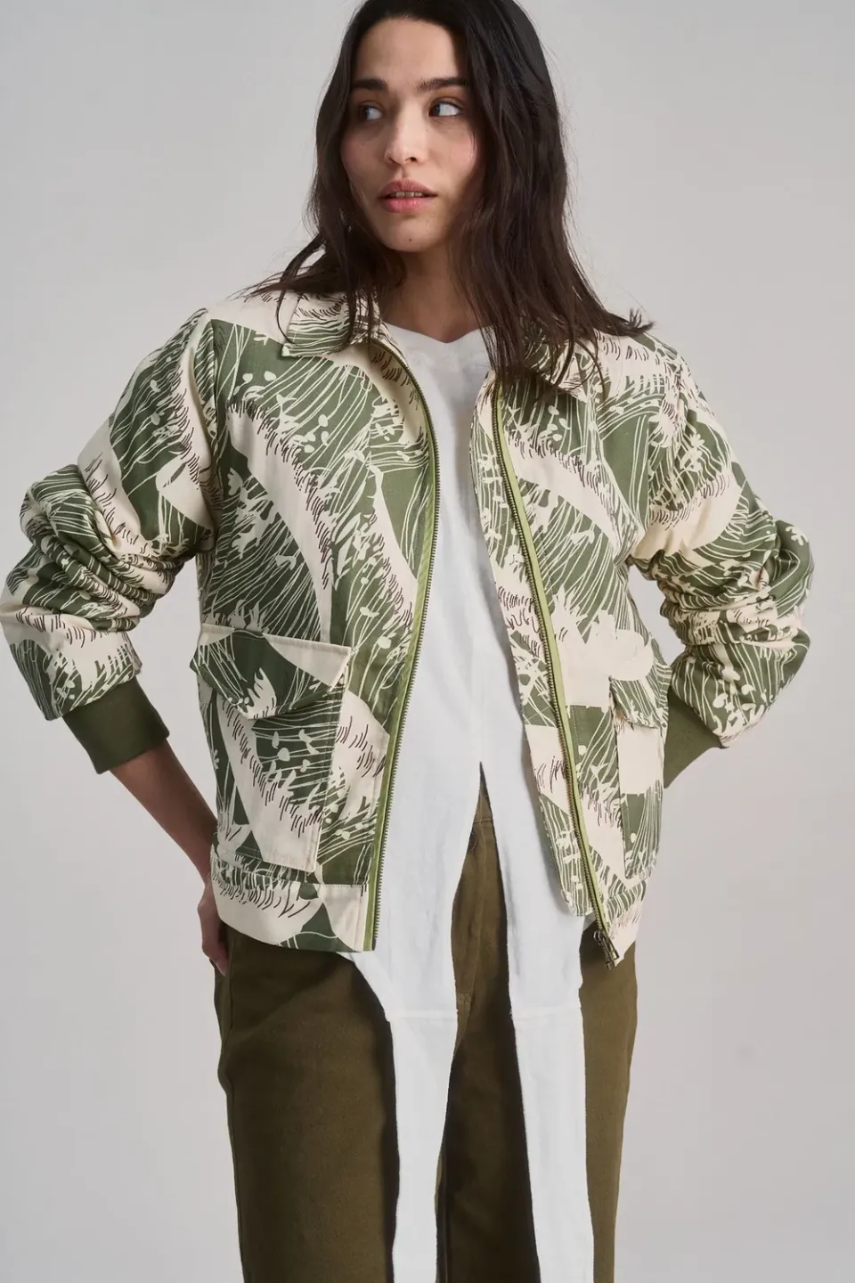 KOMODO VIVI Bomberjacke grün Green Wave